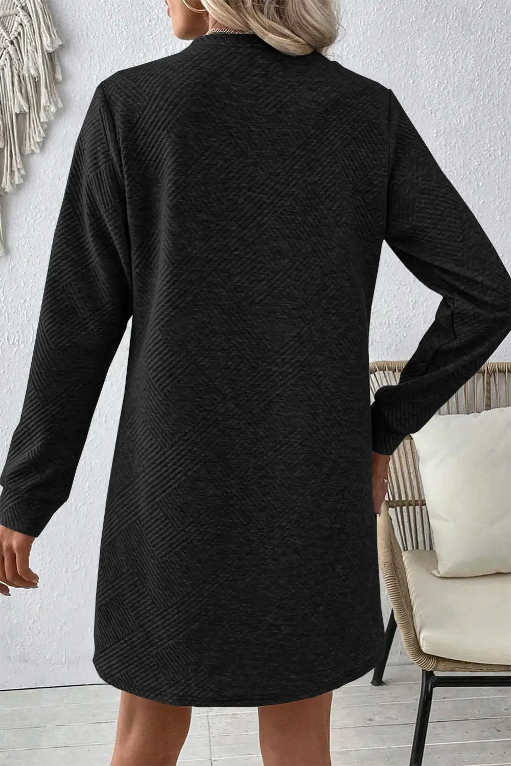 Refined Solid Color Textured Long Sleeve Shift Dress