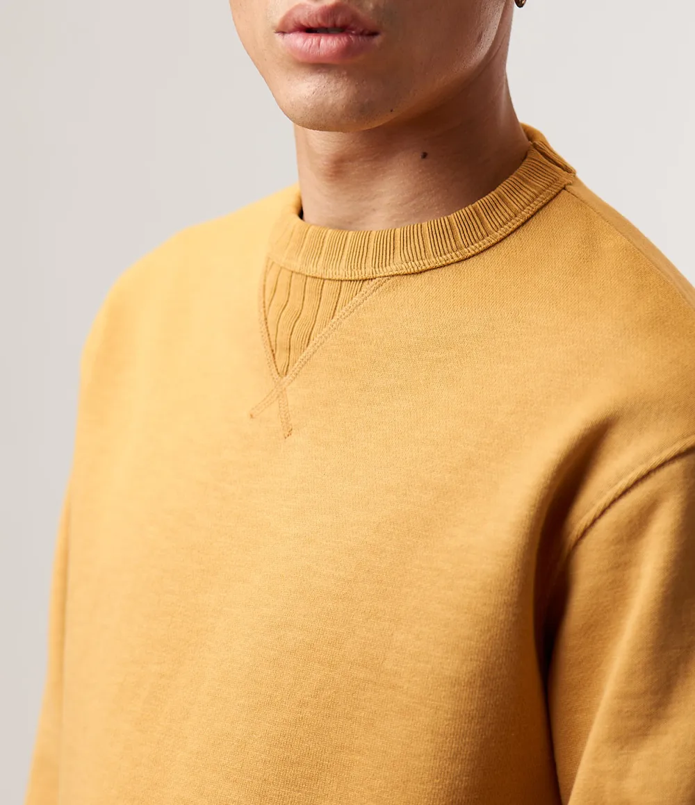 Streamlined Vintage Inspired Men's Casual Sweatshirt