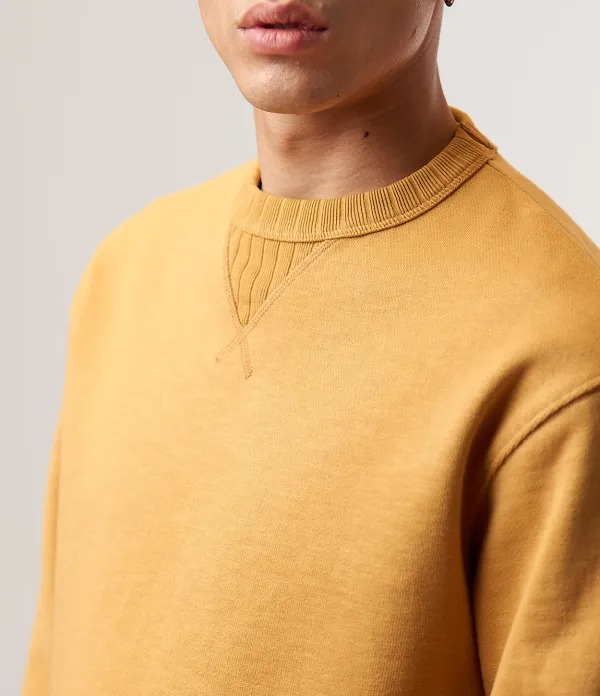 Streamlined Vintage Inspired Men's Casual Sweatshirt