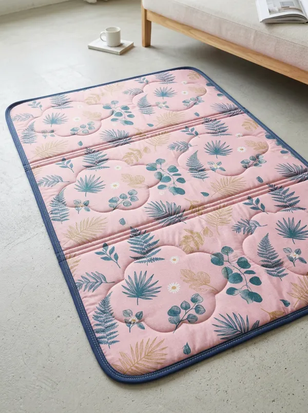 Botanical Fern Daisy Pattern Cooling Mat