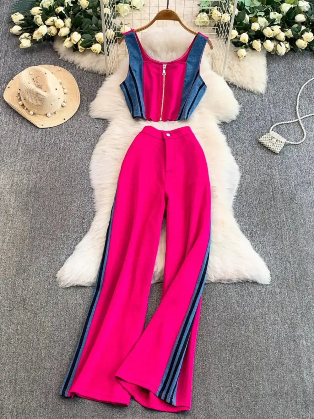 Zip Front Contrast Tank and Side Striped Pants Set