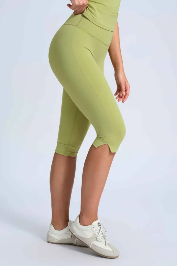 High-Waist Side-Slit Sculpting Capri Leggings