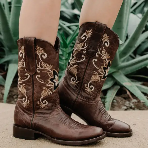 Women's Everyday Square Toe Floral Embroidered Cowgirl Boots