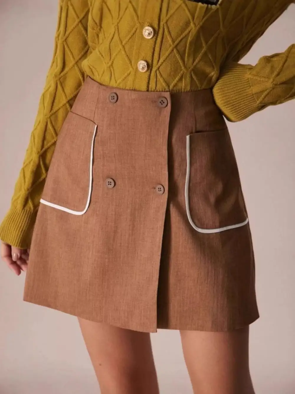 Easy Button Front Pocket Detail Skirt