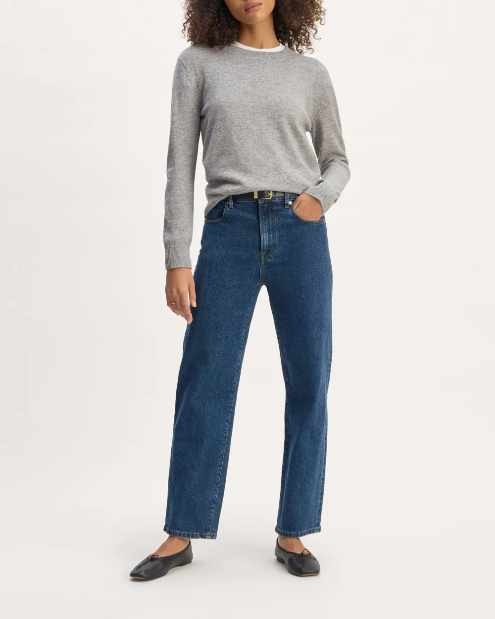 The Light Heather Grey Classic Crew in Cashmere