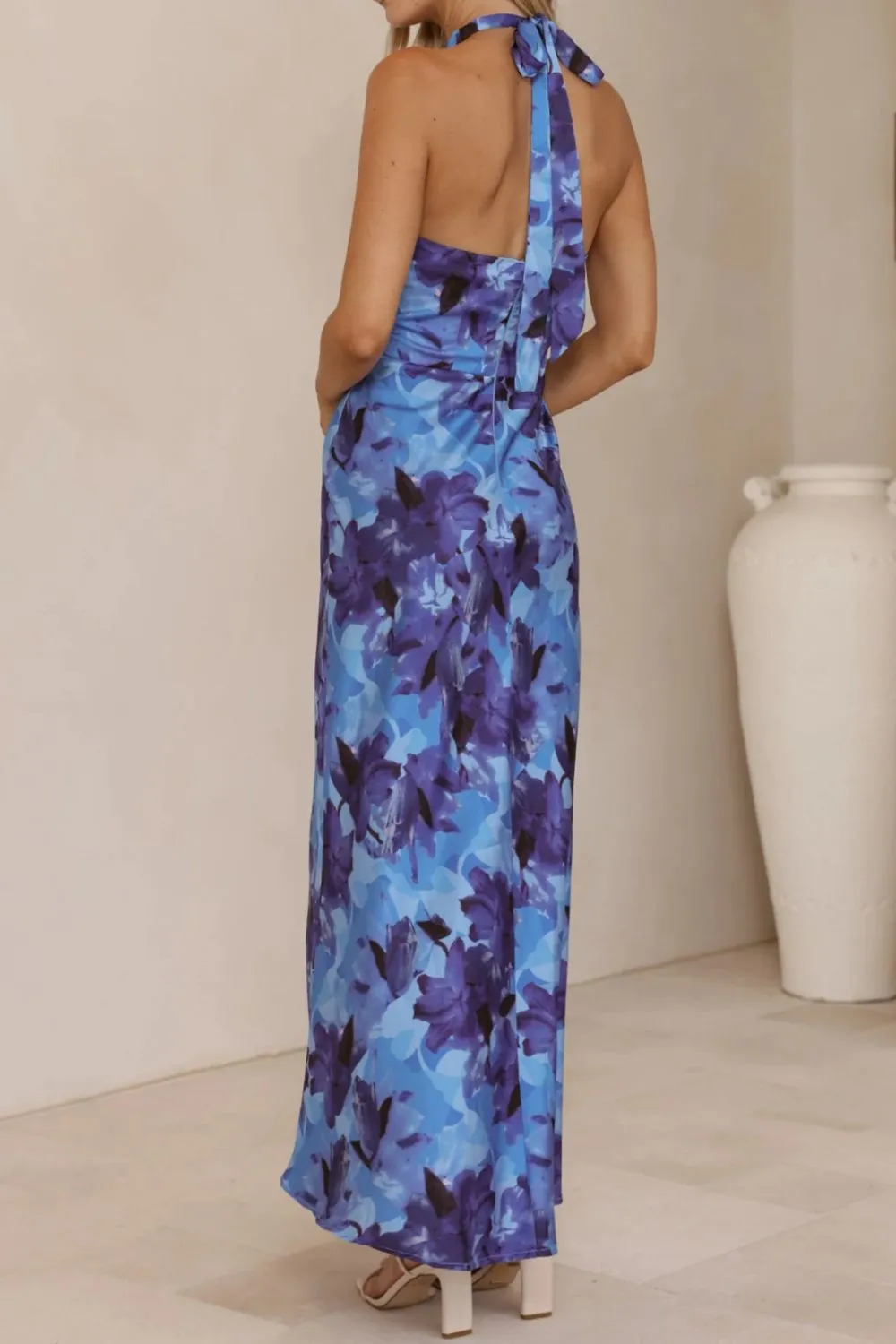 Lightweight Feel Floral Printed Maxi Dress