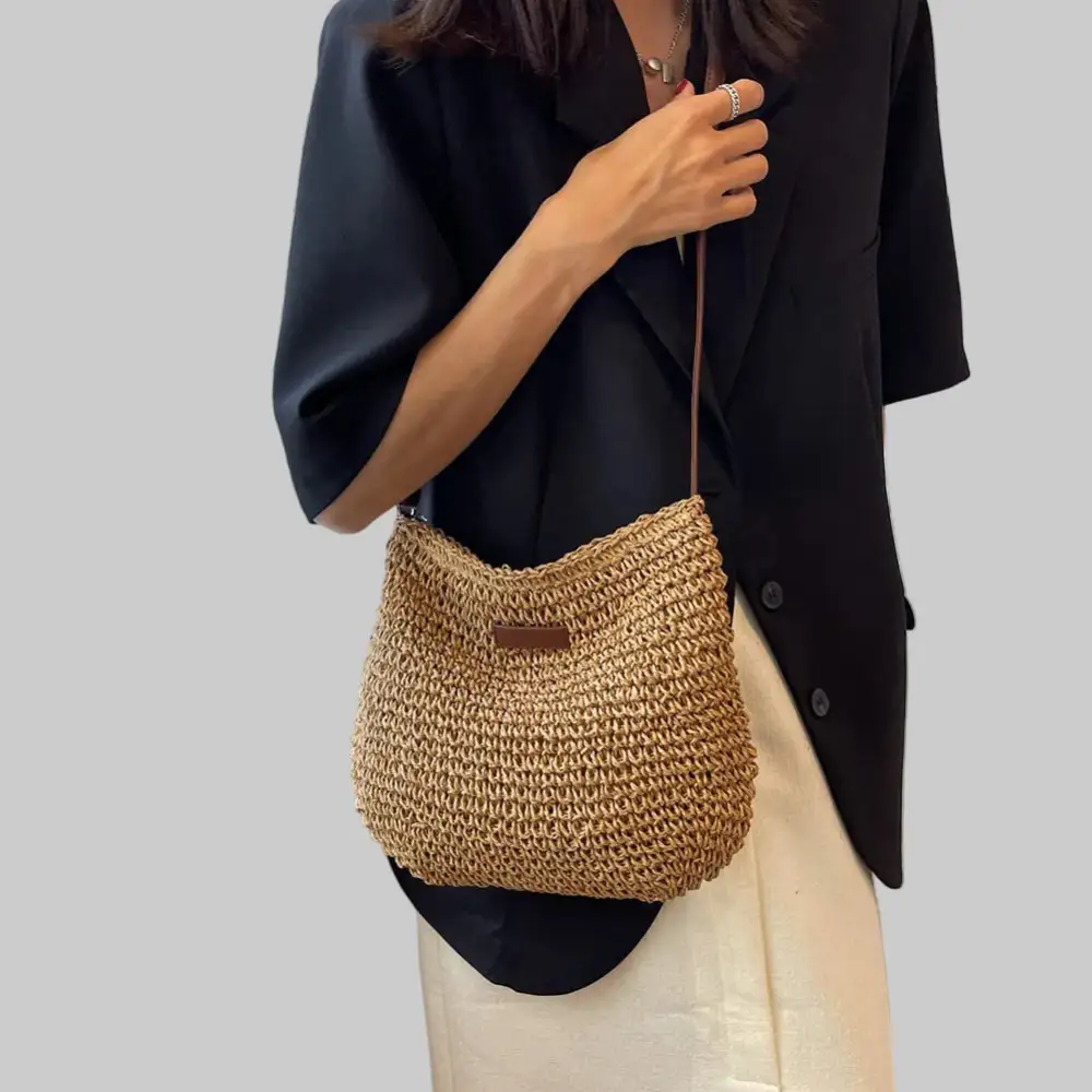 Smooth Smooth Shoulder Bag