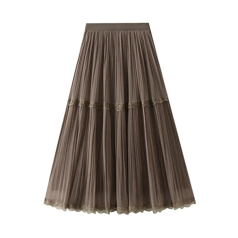 Minimal Lace Trimmed Skirt
