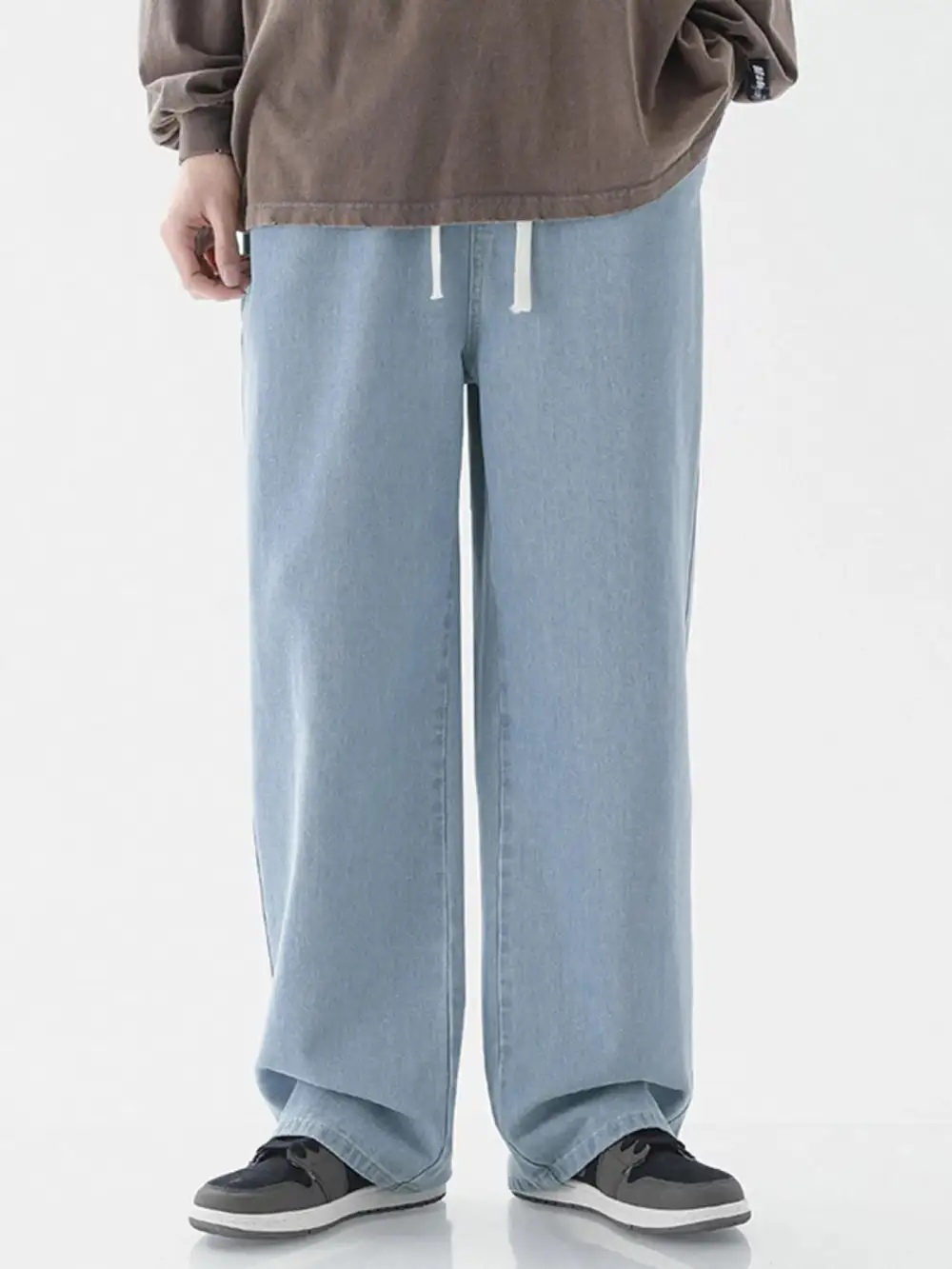 Wide Leg Relaxed Jeans
