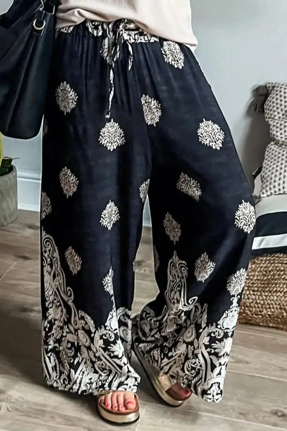 Wide Leg Printed Drawstring Everyday Pants