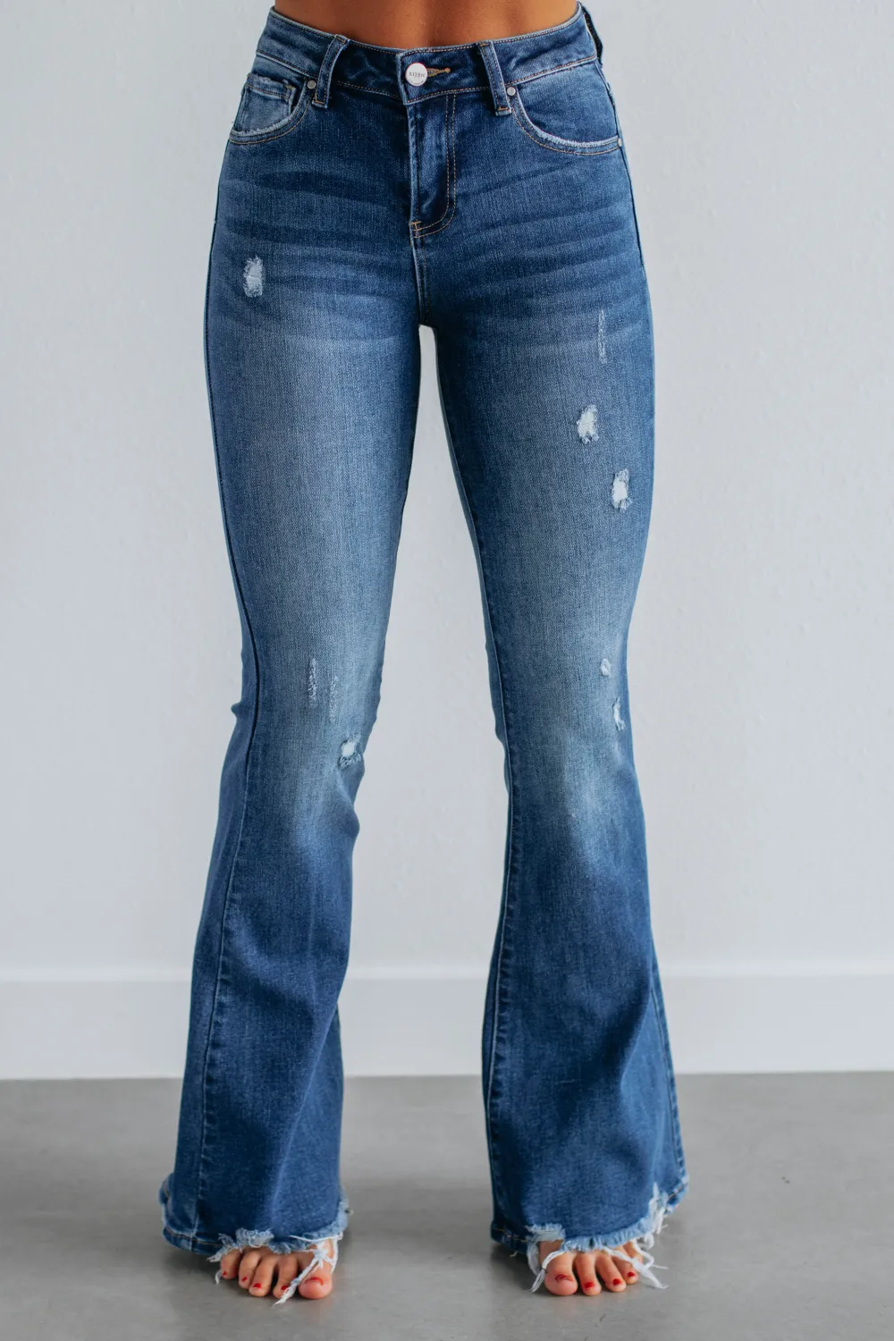 Women's High Rise Flared Leg Zip Fly Jeans