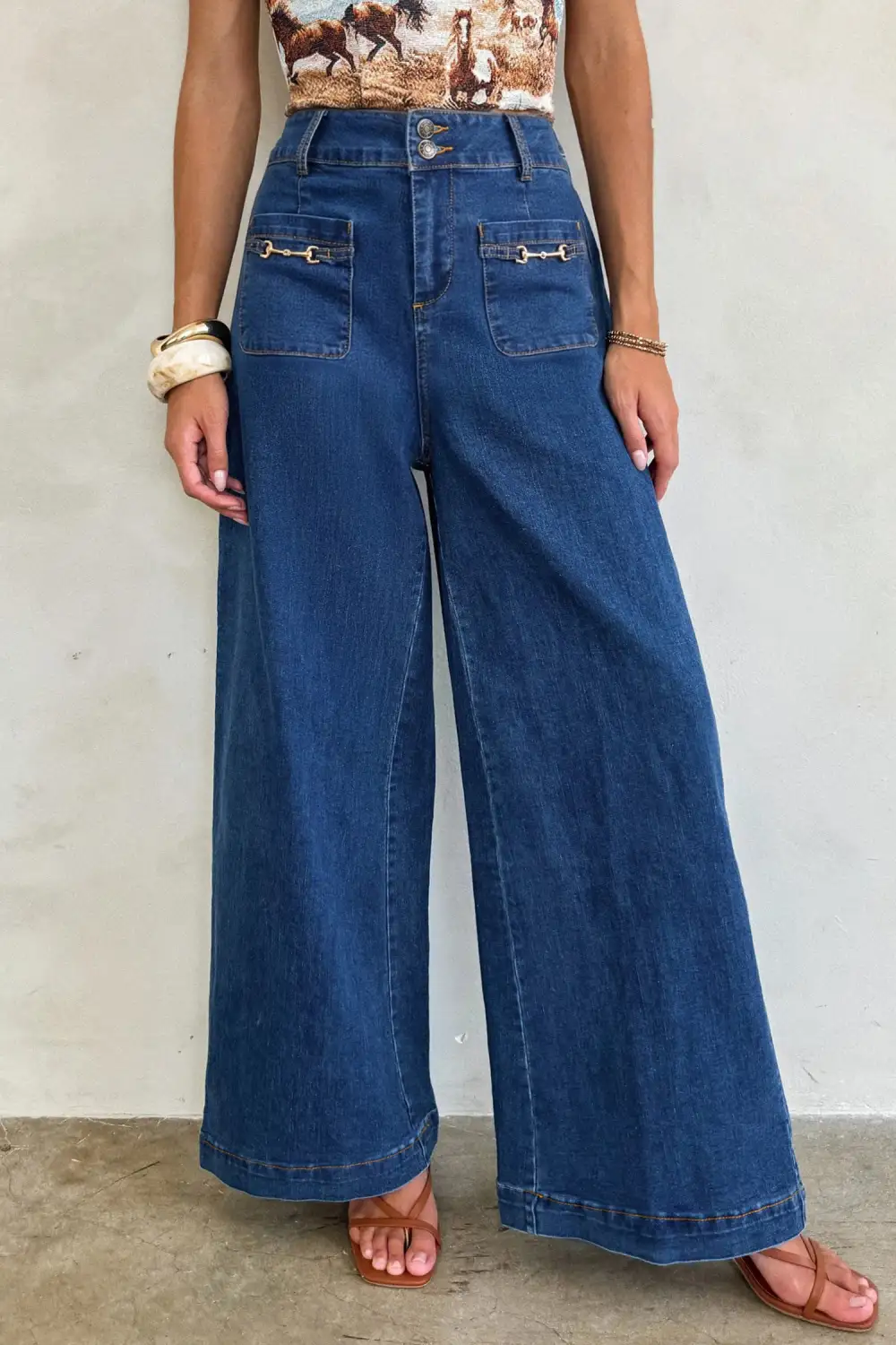Women's Hardware Decor Patched Pockets Wide Leg Denim Pants
