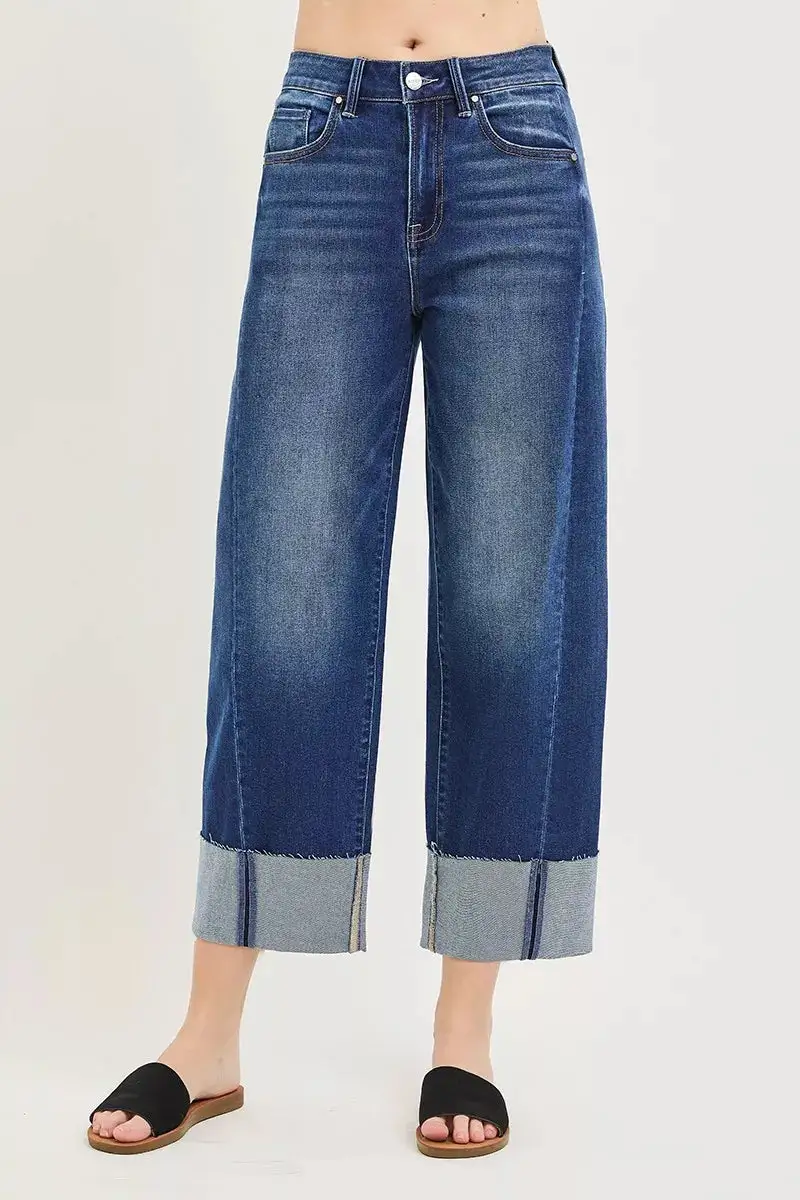 Modern Cuffed Hem Barrel Leg Jeans