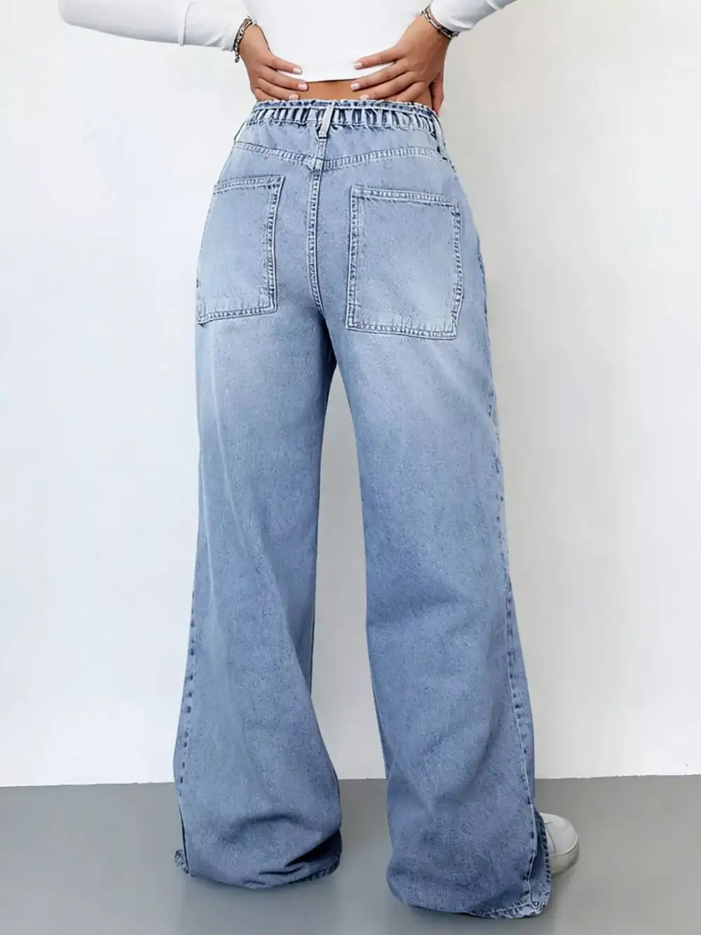 Wide Leg Baggy Fit Jeans