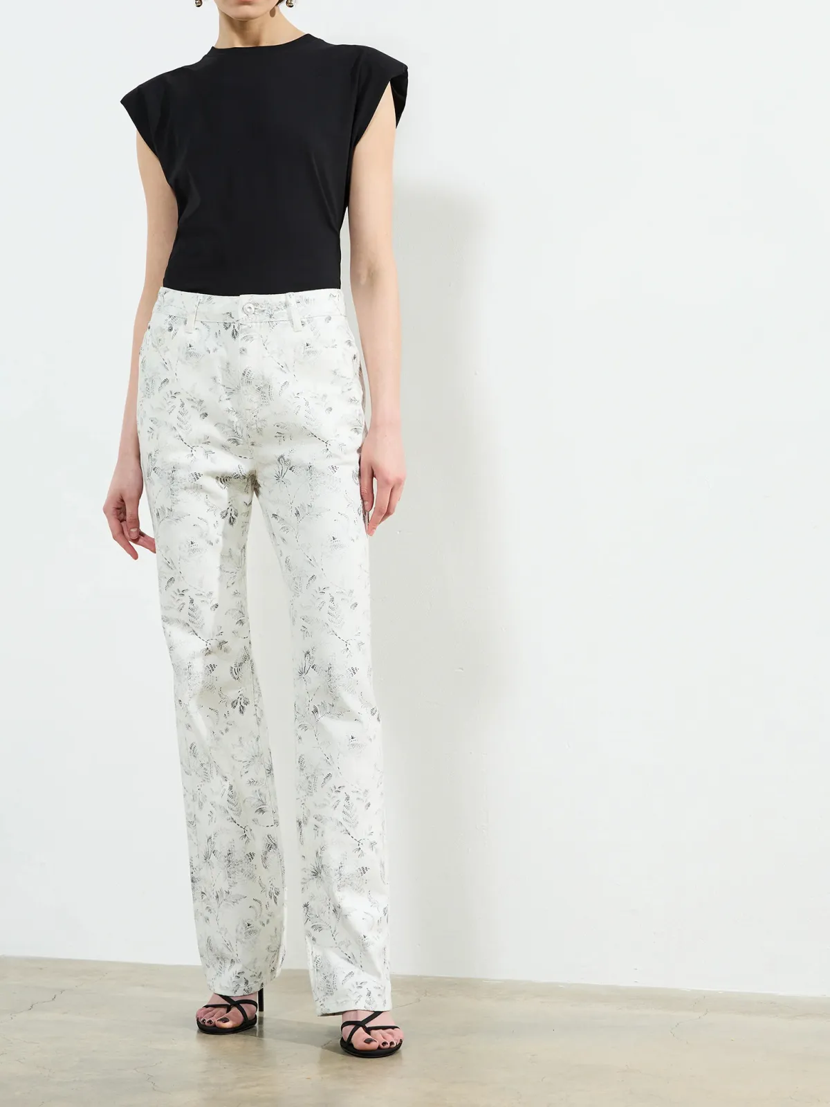 Trendy Artistic Floral White Straight Pants