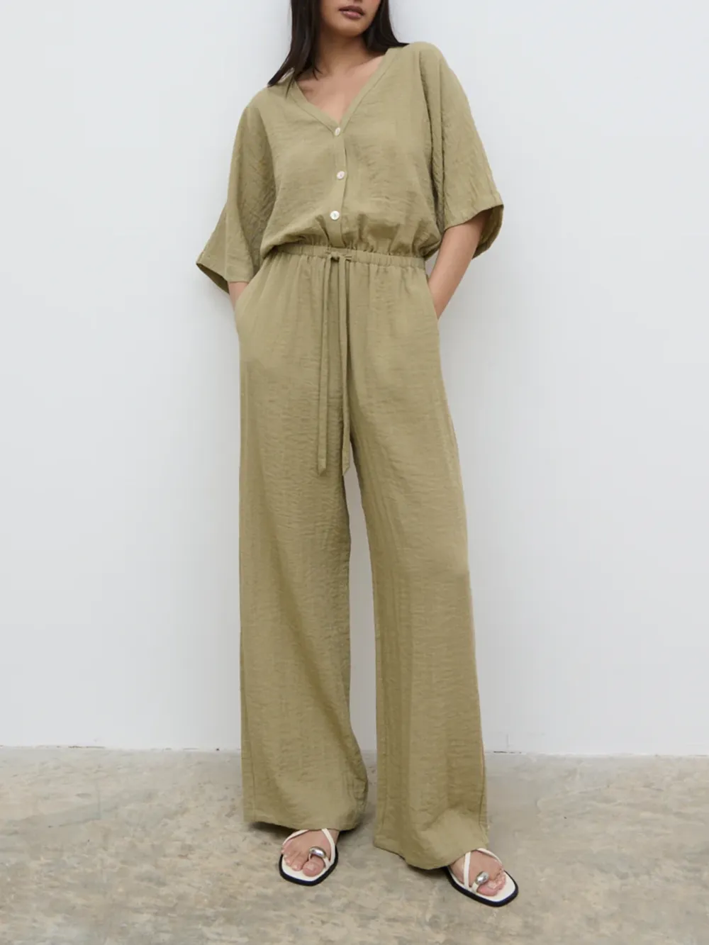 Daily V-Neck Jumpsuit