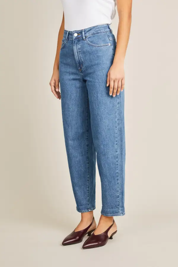Women's Flare Balloon Relaxed Jeans