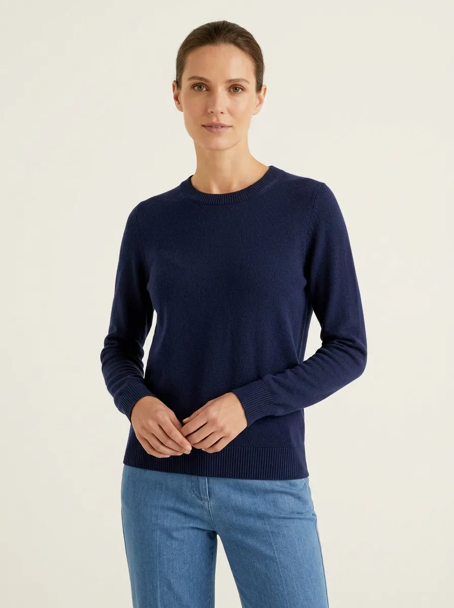 Women's Regular-Fit Crew Neck Knit Sweater