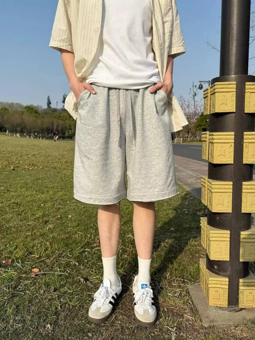 Raw Edge Sweat Shorts