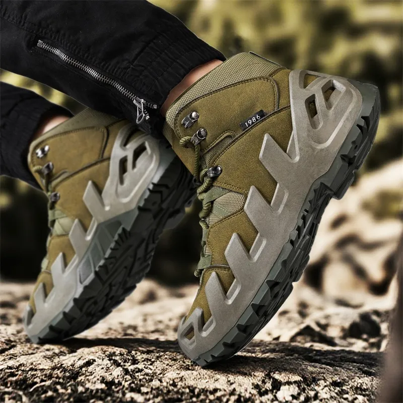 Men's Cushioned Hiking Shoes