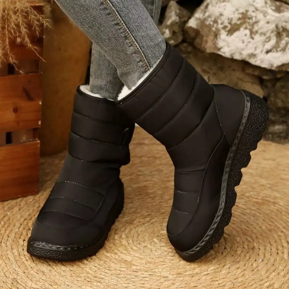 Refined Round Toe Platform Boots