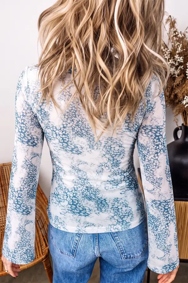 Leopard Print Round Neck Long Sleeve Top
