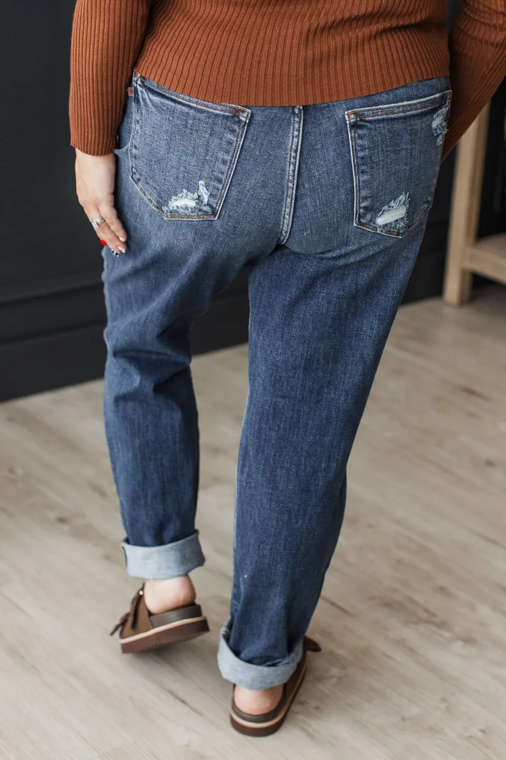 Mid-Rise Boyfriend Distressed Jeans