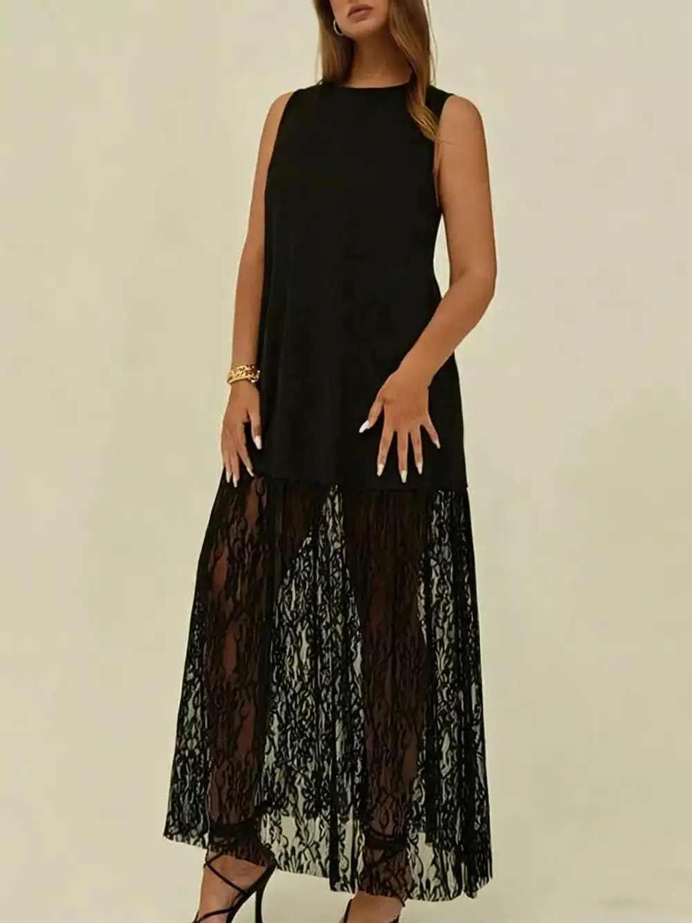 Plus Size Sleeveless Lace Trim Maxi Dress