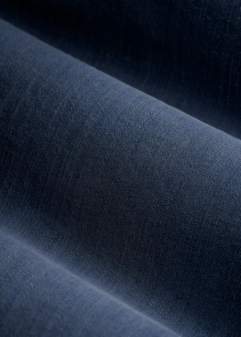 Men's Polished Slim Fit Tapered Cotton Jeans