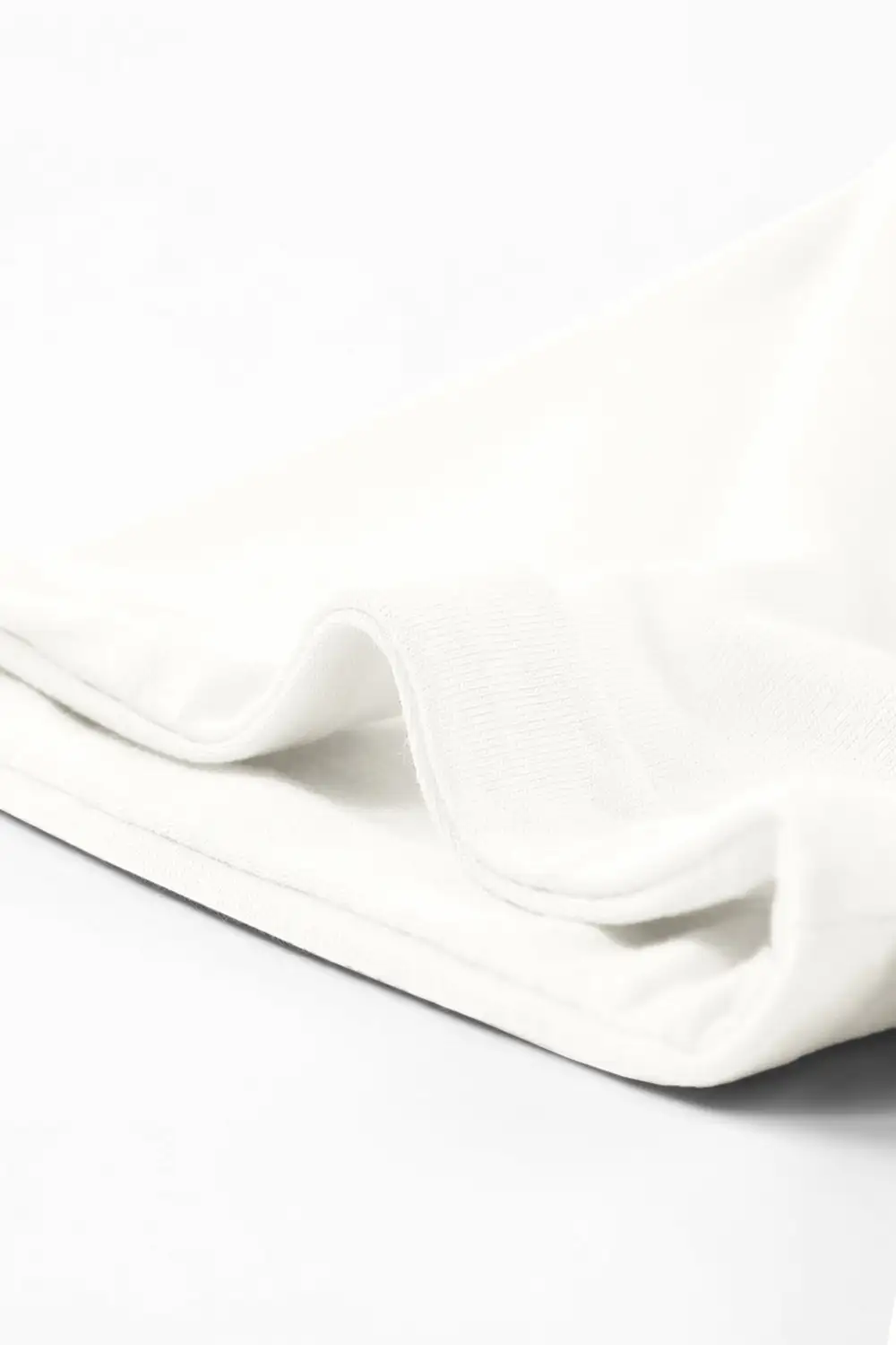 White Casual Plain Crew Neck