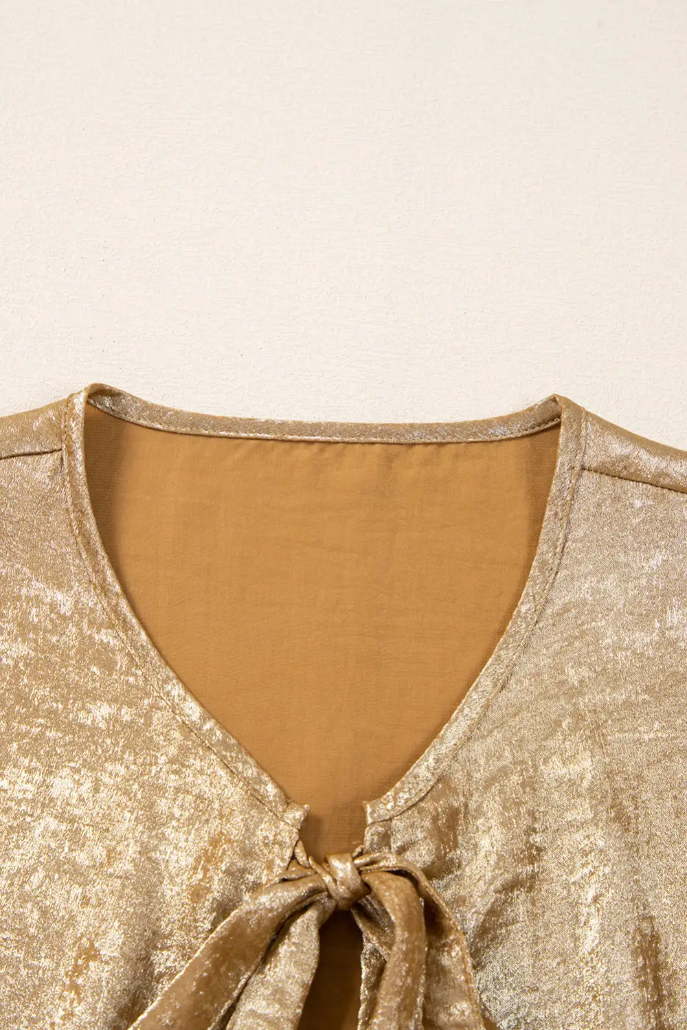 Everyday Ruffled Bow Detail Puff Sleeve Blouse