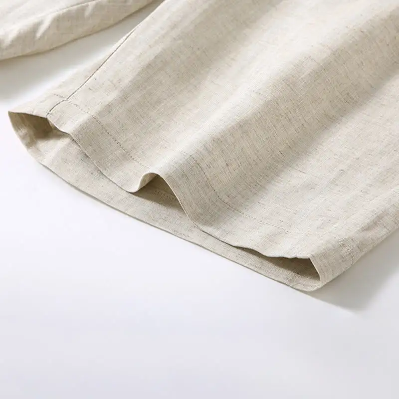 Pleated Pocketed Shorts