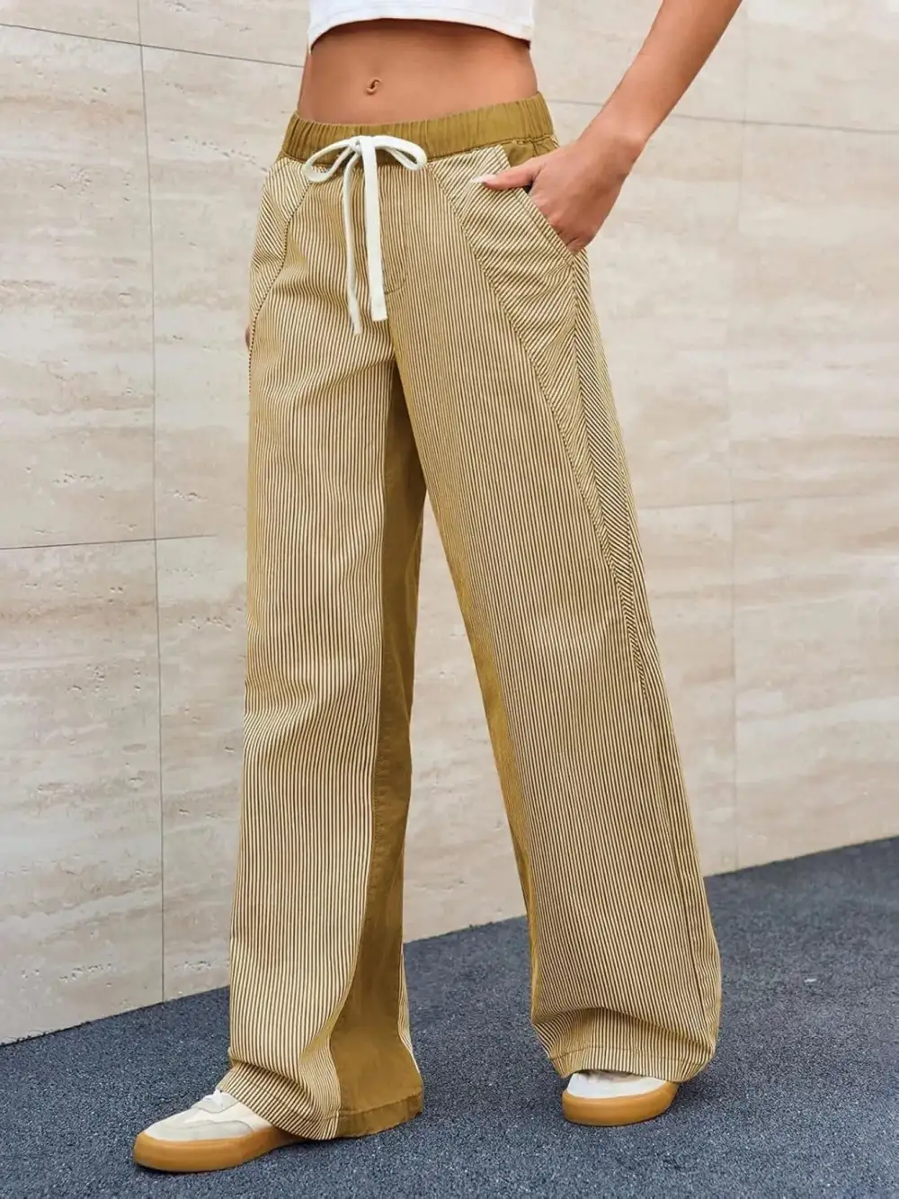 Relaxed Striped Wide Leg Jeans