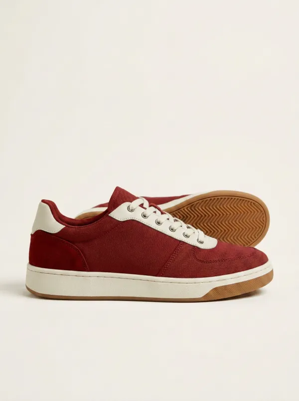 Unisex Metro Comfort Lace-Up Shoes