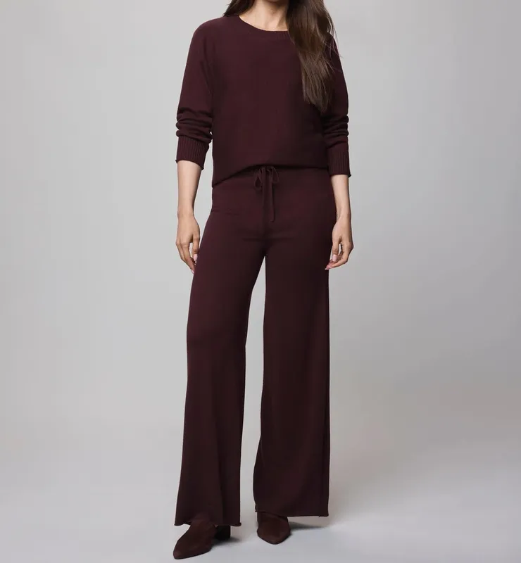Lightweight Cashblend Pullover Sweater