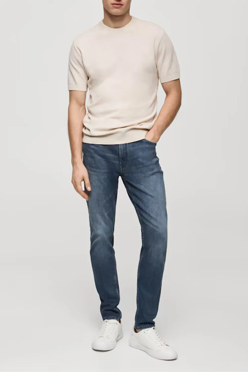 Daily Skinny-Fit Jeans
