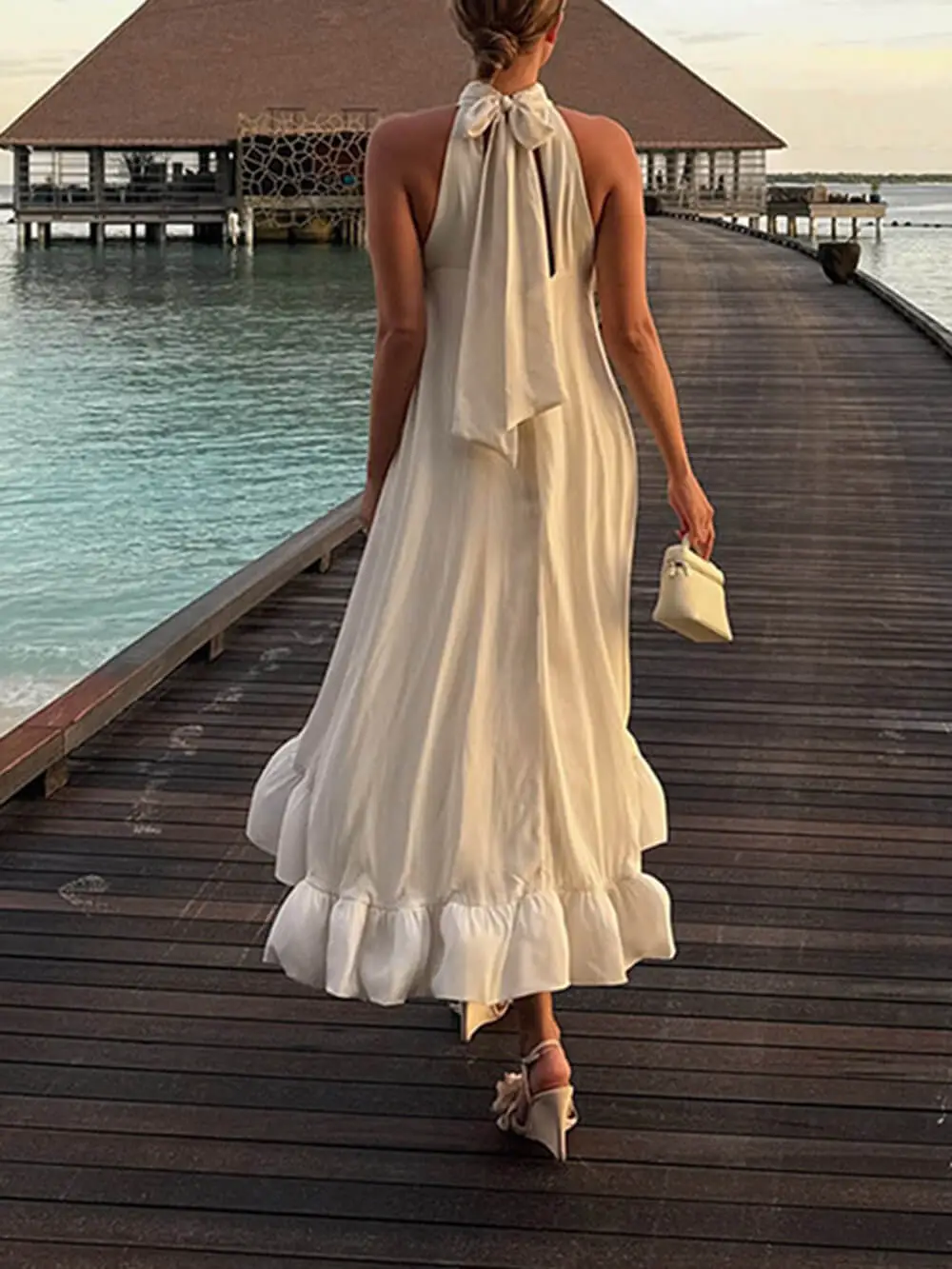 Elegant Ruffled Halter Neck Sleeveless Midi Dress