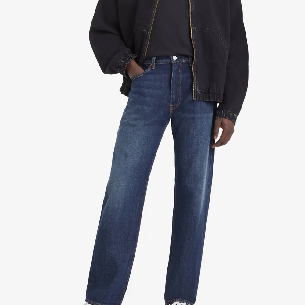 Straight Relaxed Jeans