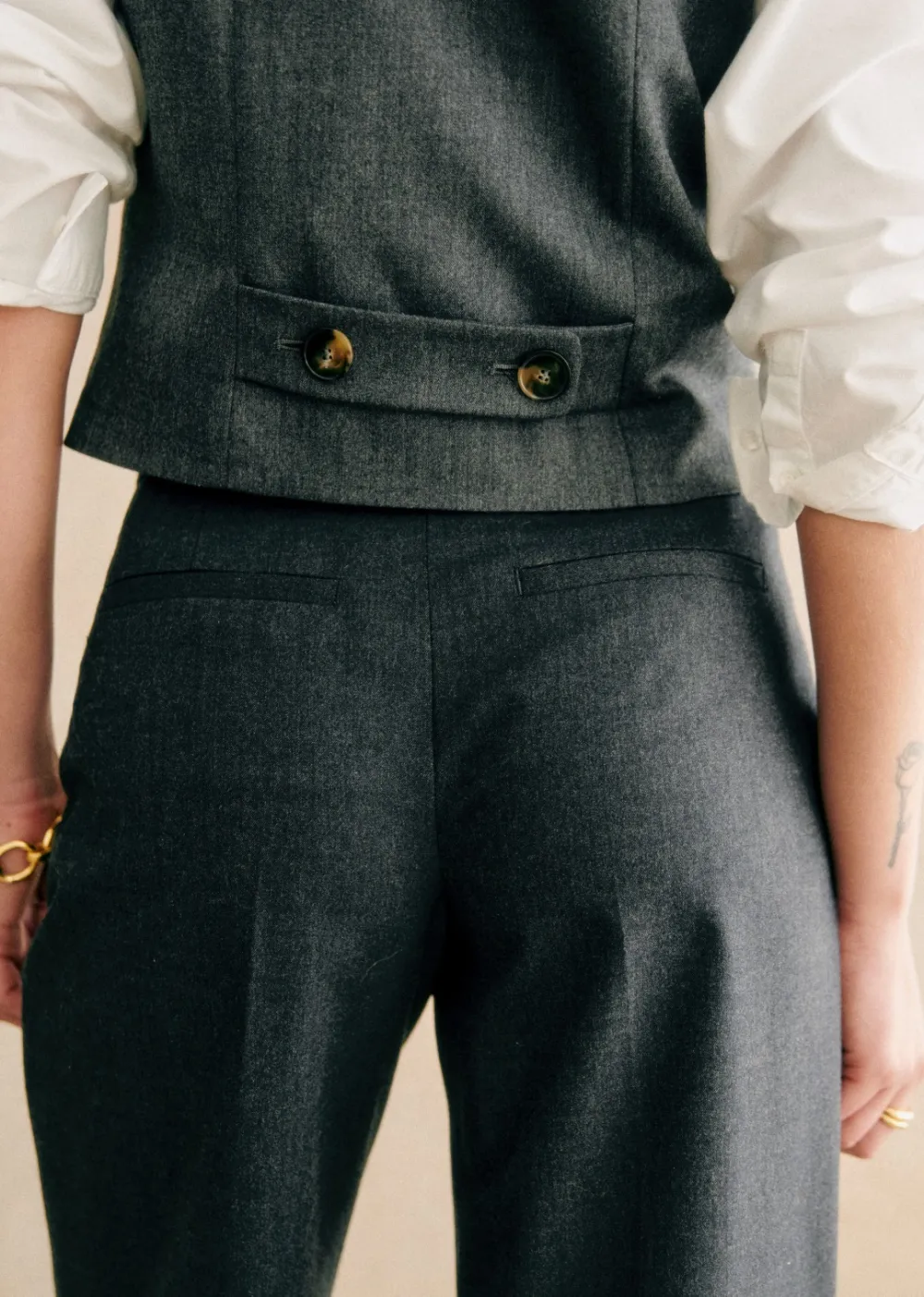 V-Neck Vest Jacket