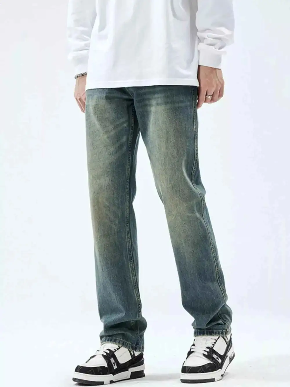 Everyday Washed Straight Leg Jeans