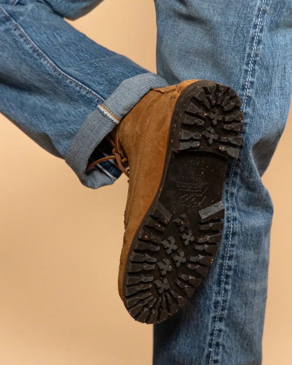Rugged Sole Men's Ankle Boots