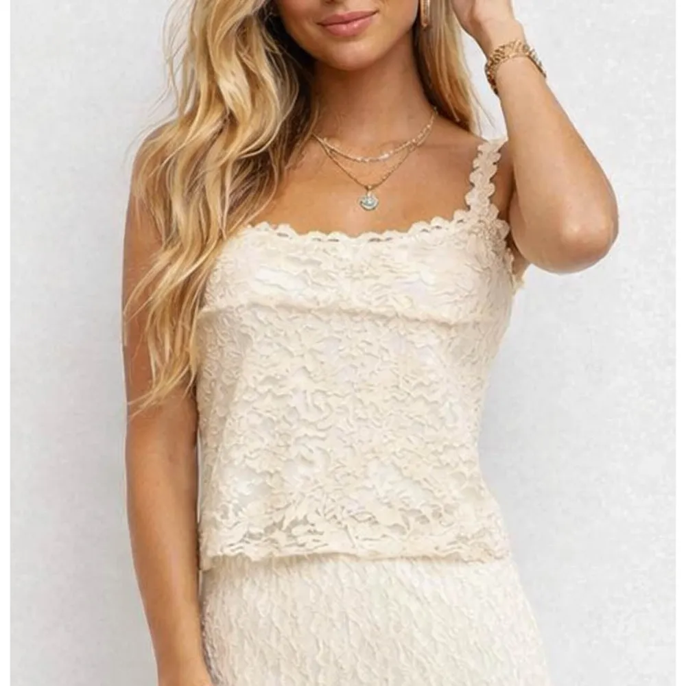 Boho Lace Embroidery Square Neck Sleeveless Top