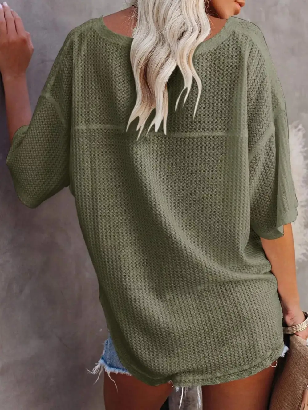 Relaxed V-Neck Short-Sleeve Knit T-Shirt