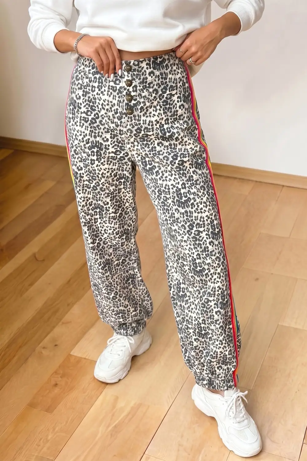 Women's Leopard Print Rainbow Striped Detail Buttoned Loose Jogger Jeans