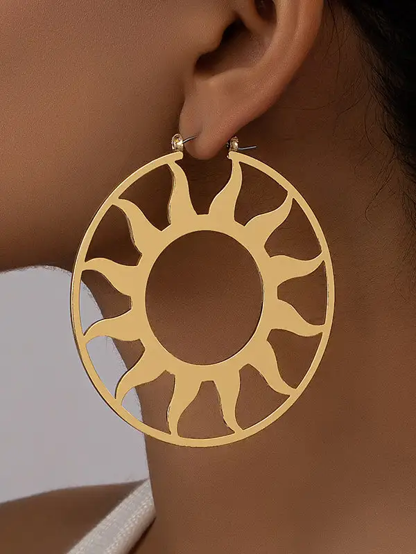 Angular Vintage-Inspired Accent Earrings