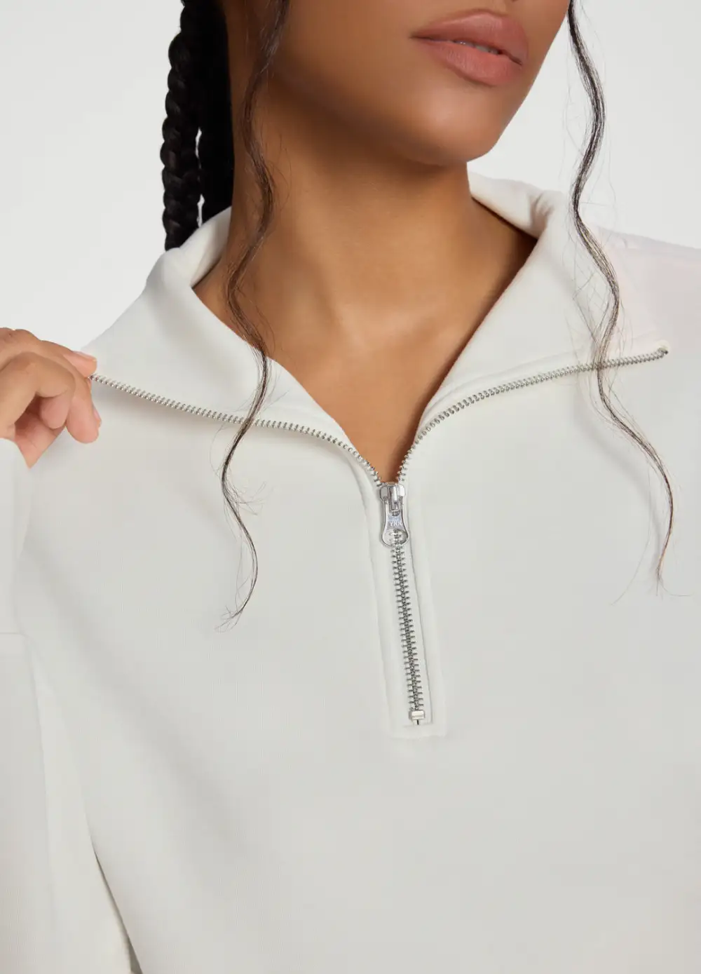 Dropped Shoulder Boxy Half-Zip Sweatshirt