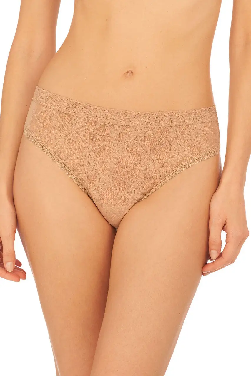 Allure Lace One Size Thong