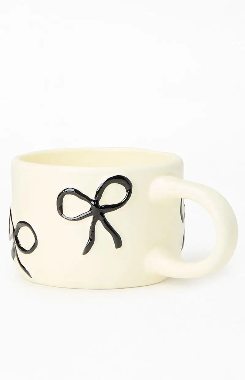 LA Hearts Bow Mug
