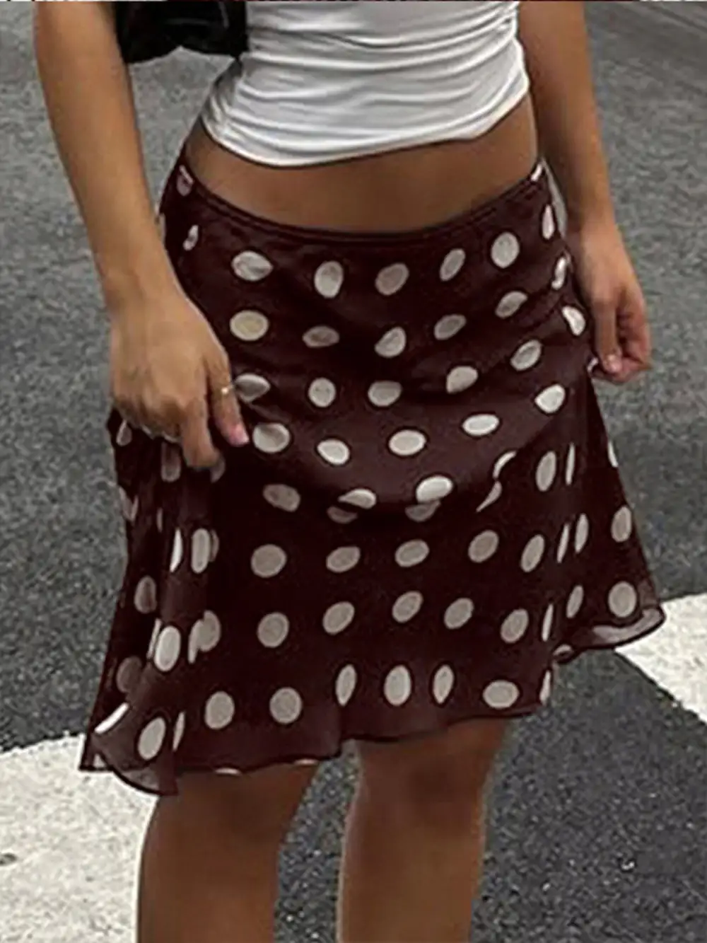 Sharp Mesh Polka Skirt