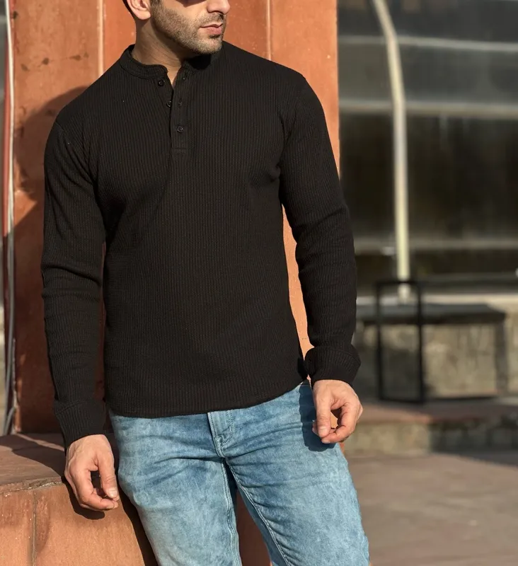 Black Slim-Fit Quarter-Zip Casual Henley